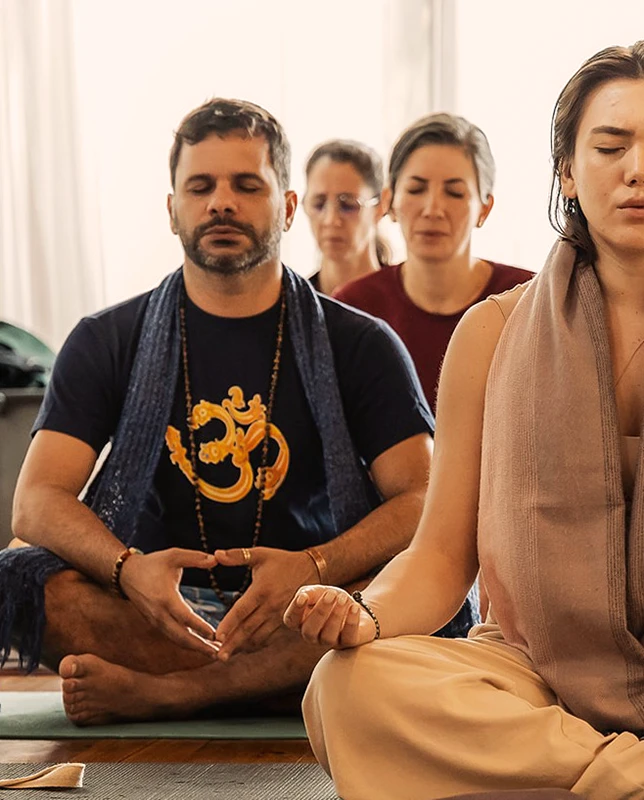 Formação em Yoga Integral | Instituto Purna